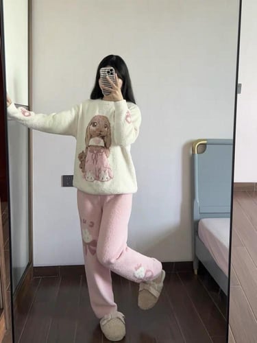 بجامة شتوية AR8