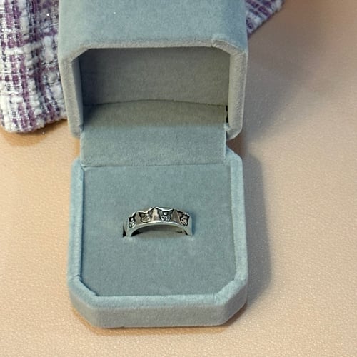 بوكس كرومي أسود