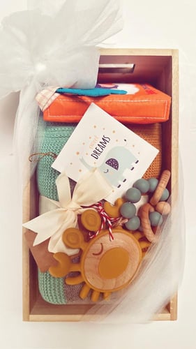 بوكس مواليد( ذكر وأنثى )