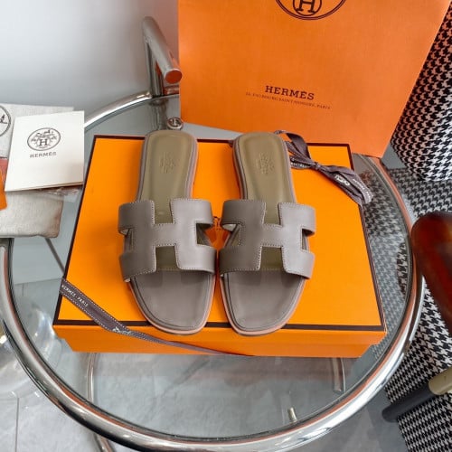 Hermes oran sandal