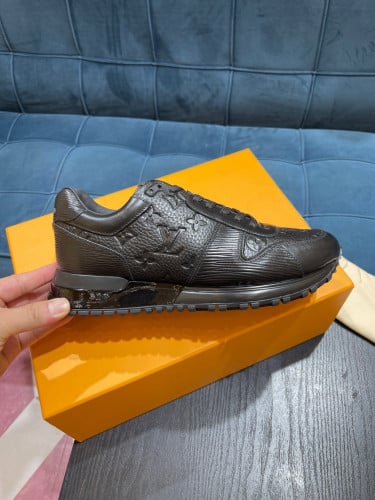 Louis Vuitton run away