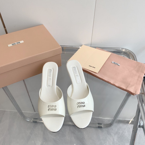 Miu Miu Patnet leather Sandals