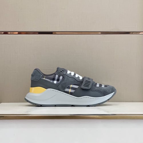 Burberry Sneakers