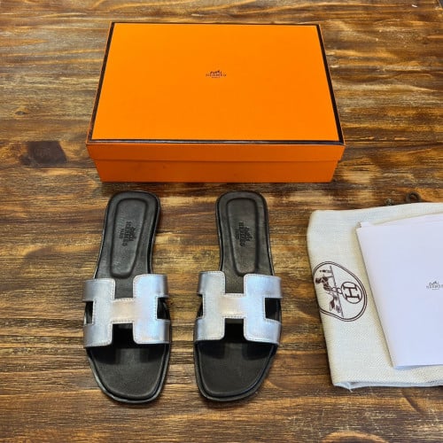 Hermes oran sandal