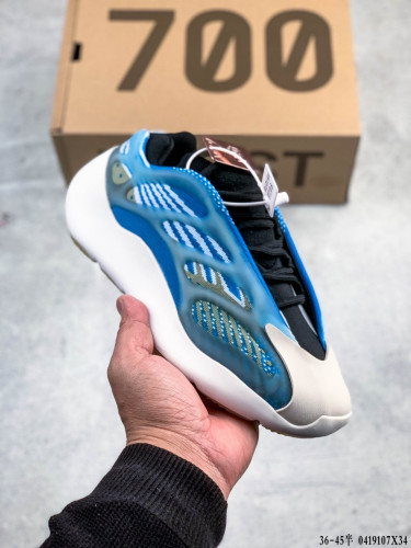 Adidas Yeezy Boost 700 V3