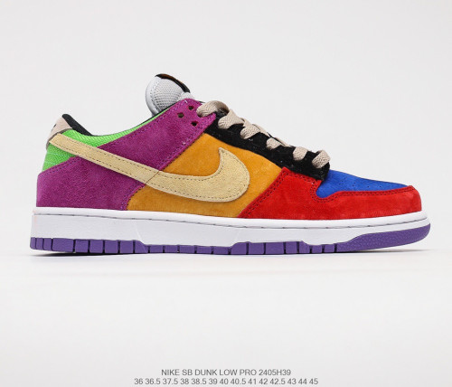 Nike Dunk Low Premium