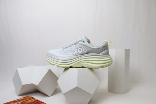 Hoka One One Bondi 8