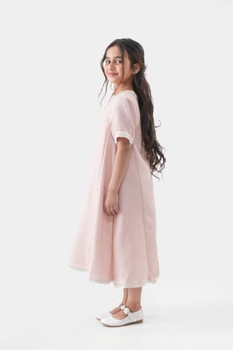 فستان بناتي بلون وردي فاتح 251401