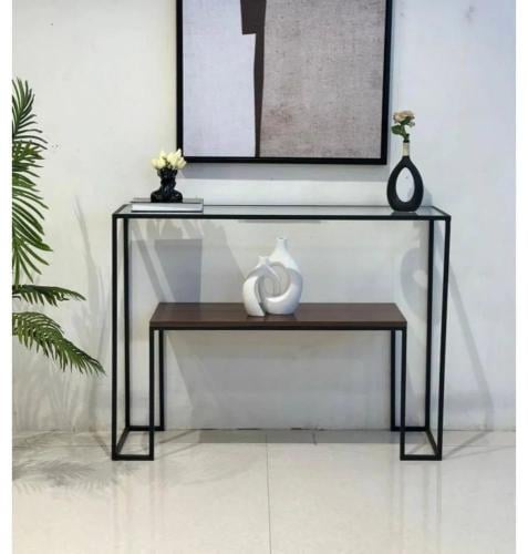 مدخل كونسول اسود