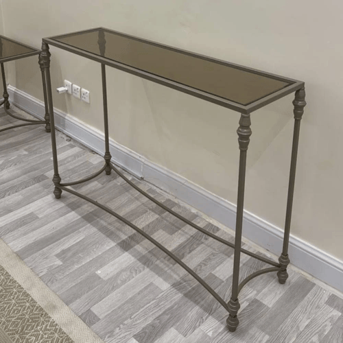 مدخل شمباني سطح زجاج بني شفاف - بتصميم أنيق وفاخر