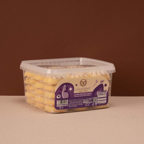 معمول اساور بالقمح الأبيض (مع رشة سكر )