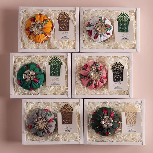 هدية مميزة - بقشة مسك وفاصل للمصحف