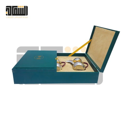 بوكس ملكي للاهداء باللون الأخضر