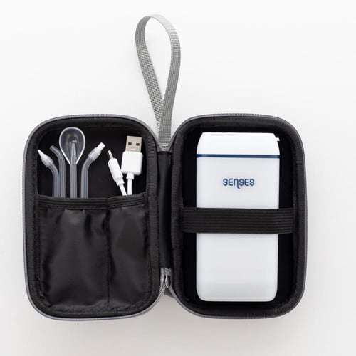 خيط الأسنان المائي