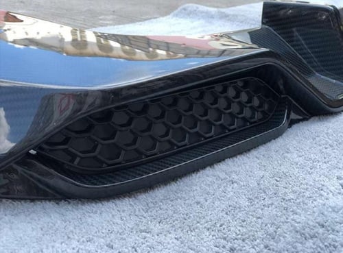 شفة أمامى وخلفى من الكاربون فايبر لمرسيدس بنز (يتو...