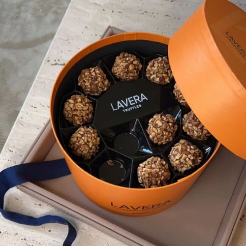 لافيرا ترفل