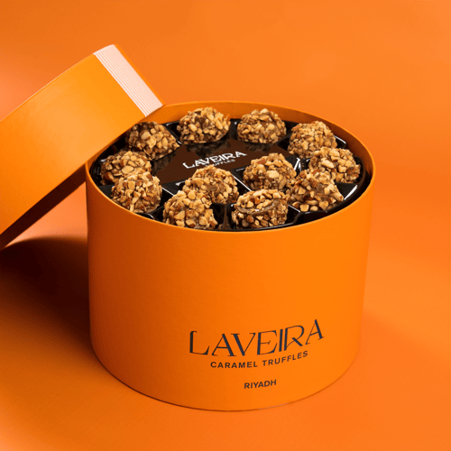 لافيرا ترفل