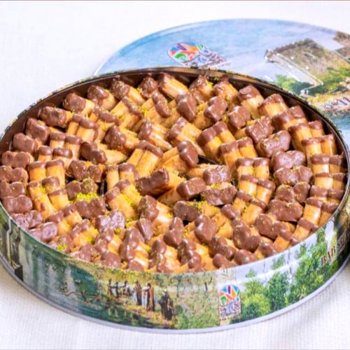 بقلاوة كاجو و شوكولاته باب شرق