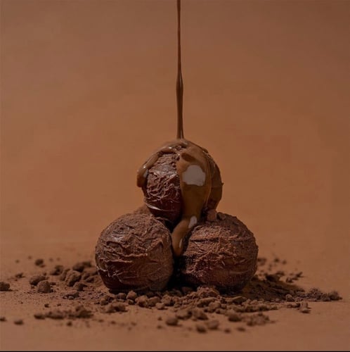 هانوفريان ترافل