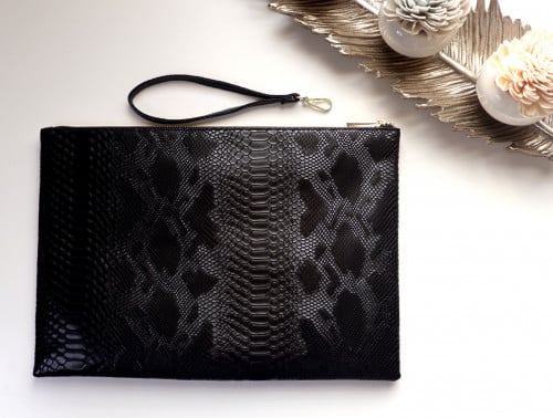 باوتش / اسود