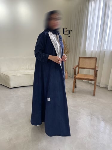 F52