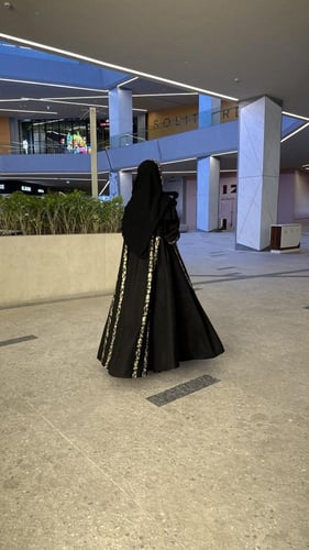 F77