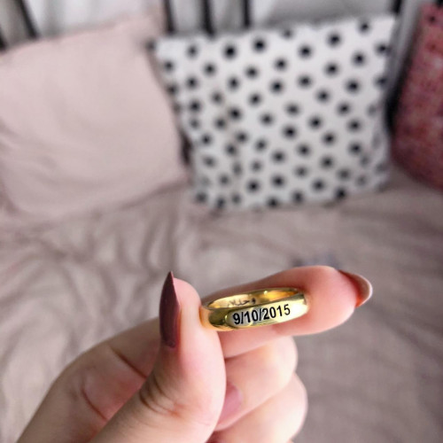 خاتم تاريخ نسائي بتصميم حسب الطلب