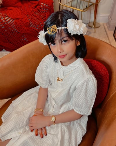 طوق وسلسال بالاسم حسب الطلب