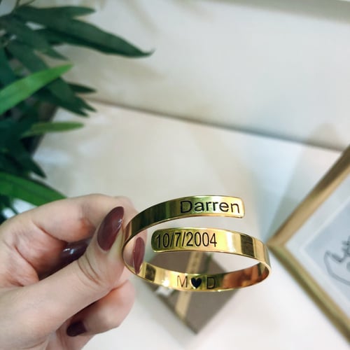 اسواره نسائي تاريخ الميلاد