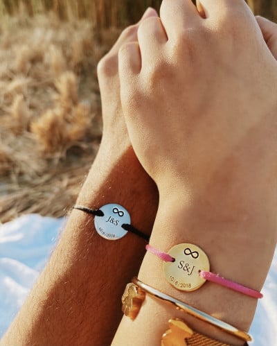 اساور بتشكيلة جديدة بتصميم حسب الطلب