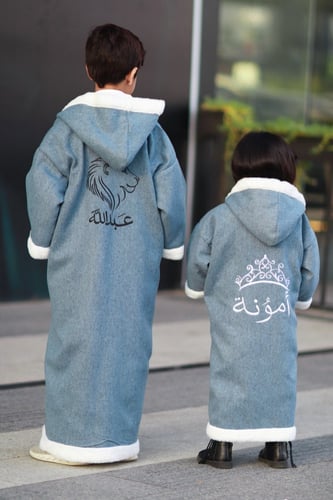 طقم الام ألوان مختلفة