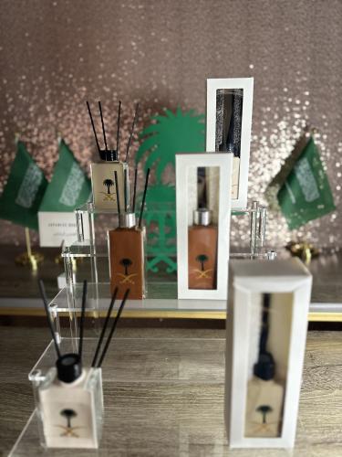 A fragrance with distinctive French perfumes.. dis...