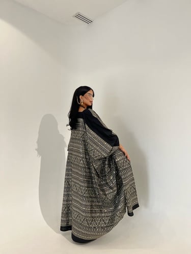 جلابية قطعتين فستان لنن هندي اسود+قطعة خارجية بشت...