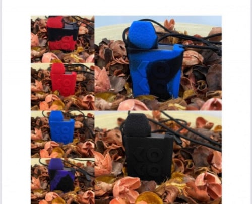 جراب سليكون لجهاز كوكو ‏الإصدار الأول ‏مع تعليقه