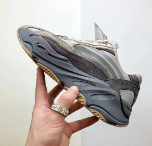 Adidas Yeezy Boost 700 Tephra