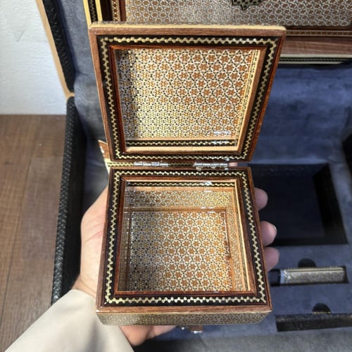 صندوق إيراني فاخر