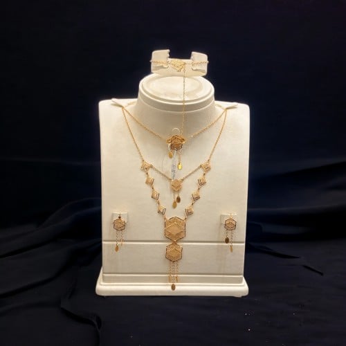 طقم انيق عيار 21