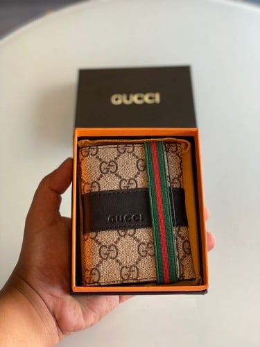 محفظه Gucci اسود بحزام