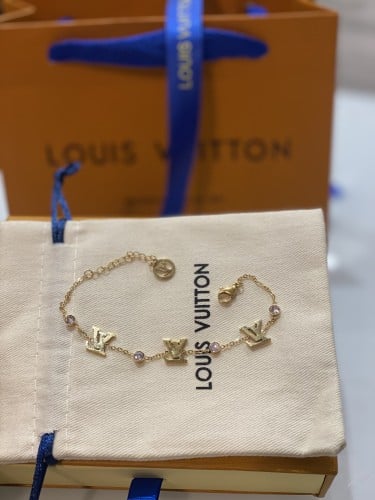 اسواره Lv بفصوص ذهبي