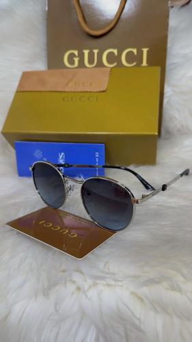 نظاره Gucci رجالي