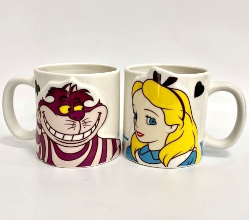 زوج أكواب اليس في بلاد العجائب من سيراميك