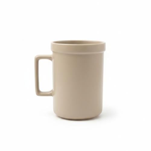 كوب "إيرث" بتصميم هندسي معاصر