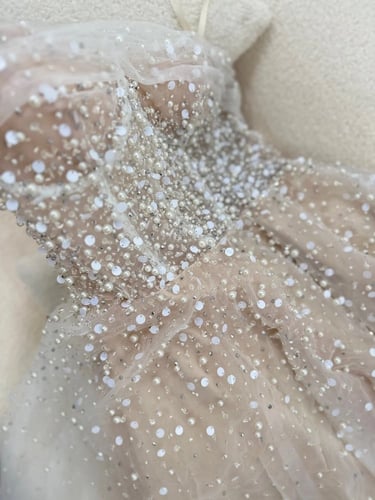 فستان سهرة لؤلؤ