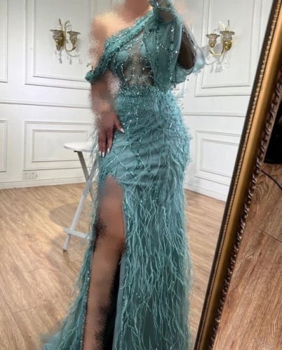 فستان ريش فاخر