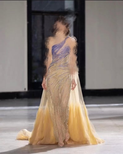 فستان بتصميم راقي