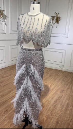 فستان بتطريز كرستال فاخر