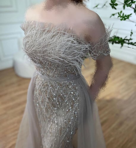 فستان توب ريش