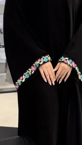 Abaya Warda