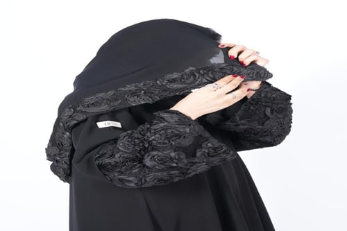 عباية النجلاء