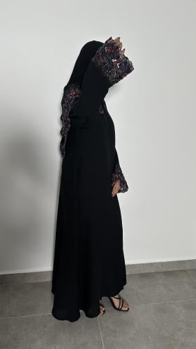 Rihab abaya